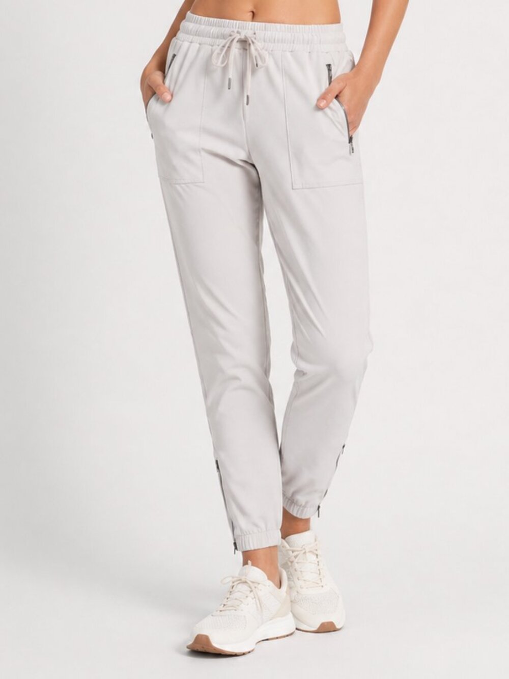 ATHLETA Birch Light Gray Farallon Jogger Pants Sz 4